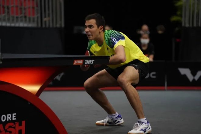 记者：为备战世界杯将继续留在墨超，J罗正与美洲狮队谈判