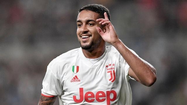 町田泽维亚主场逆袭蔚山HD，亚冠精英联赛东亚区排名上升