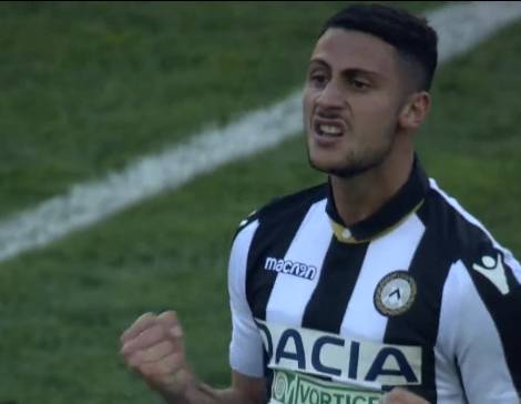 王钰栋首个主力赛季表现：共12球5助攻，荣膺中超本土金靴