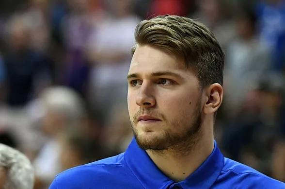 意媒：AC米兰将和罗马在冬窗争夺齐尔克泽